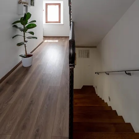 Rustic Stone House With Pool In Umag Čepljani