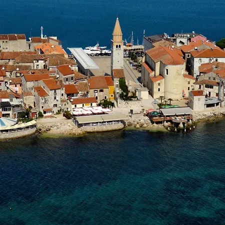 Rustic Stone House With Pool In Umag *
