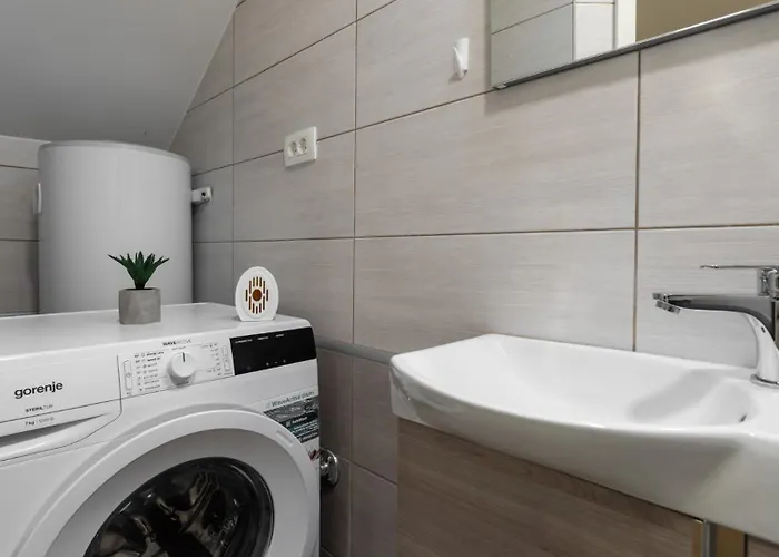 Rustic Stone House With Pool In Umag *